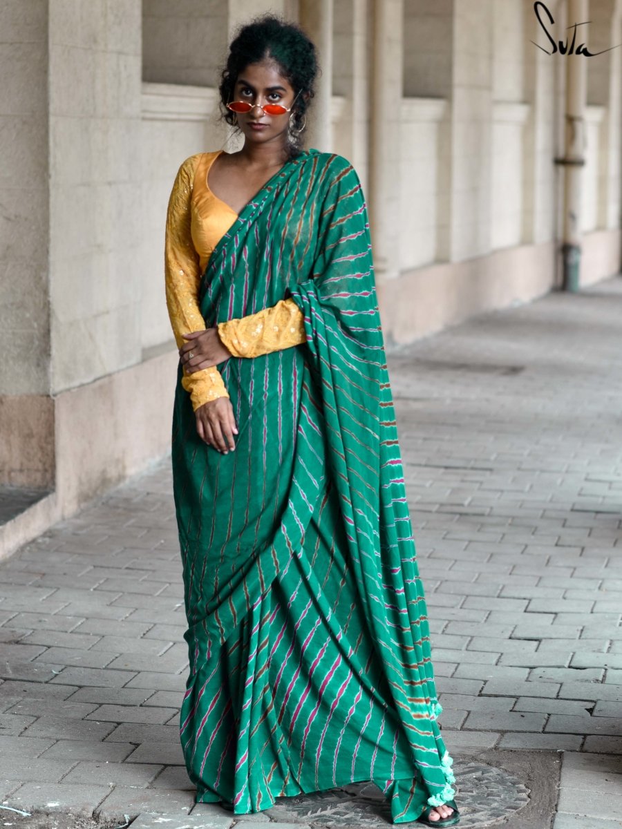 Dhaani Chunahri Pehen (Saree) - suta