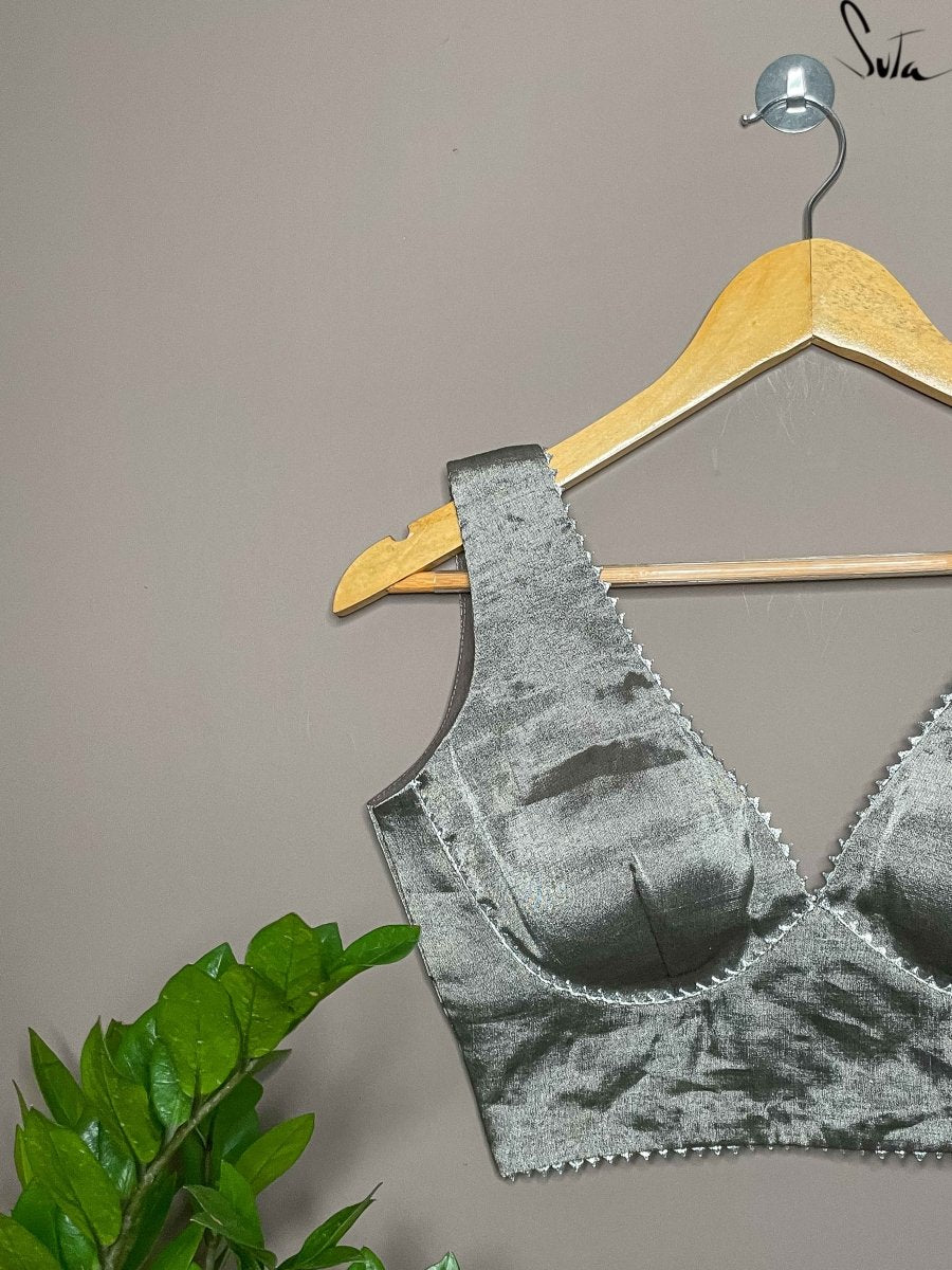 Moonlit Peaks - suta