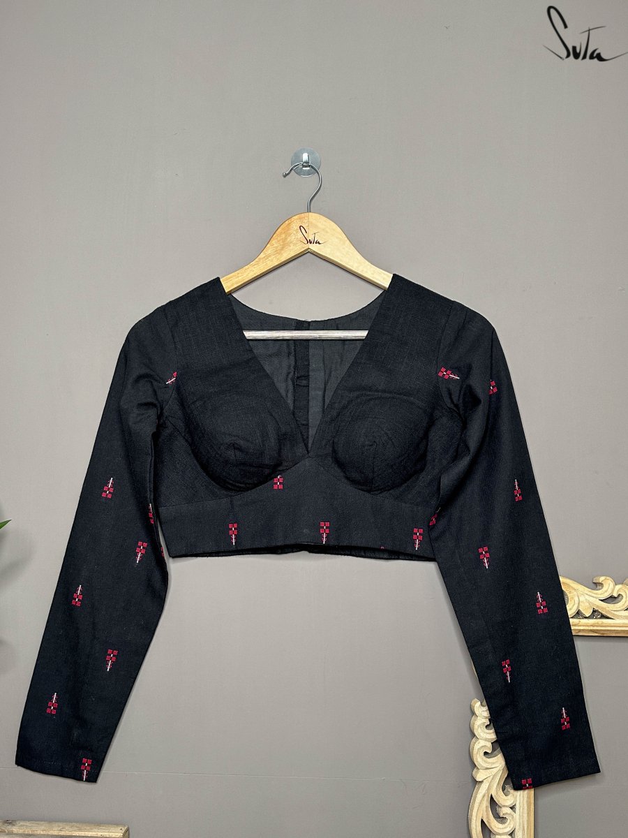 Black Velvet Cake - suta