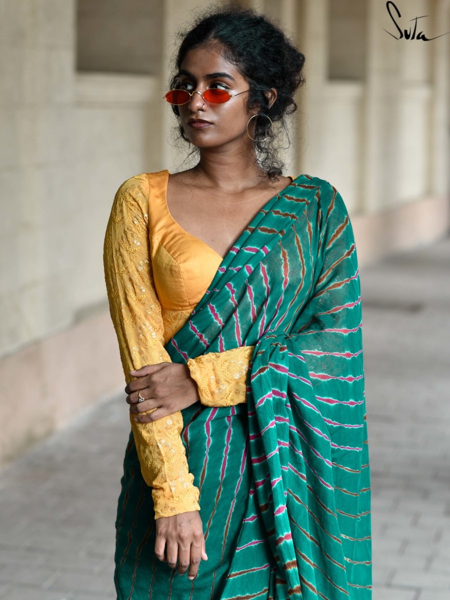 Dhaani Chunahri Pehen (Saree) - suta