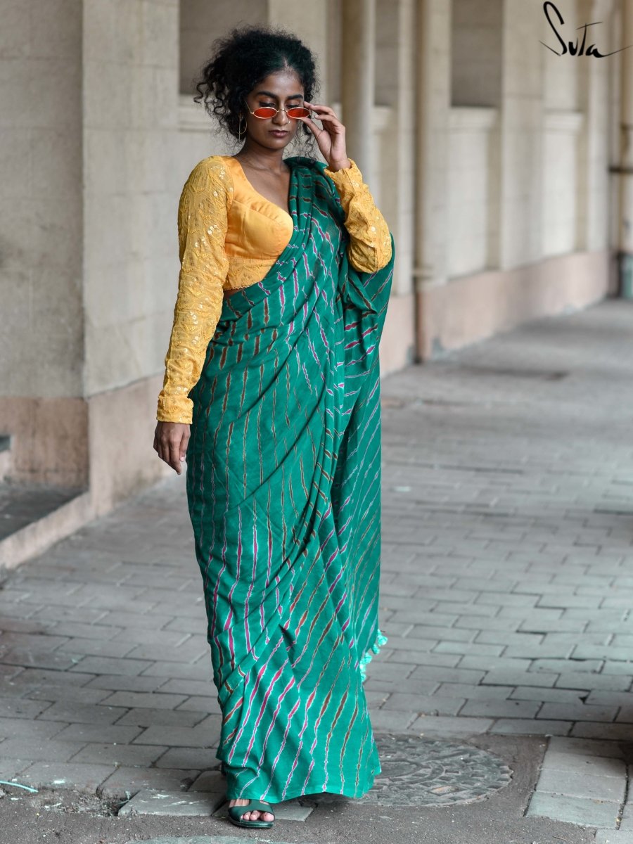 Dhaani Chunahri Pehen (Saree) - suta