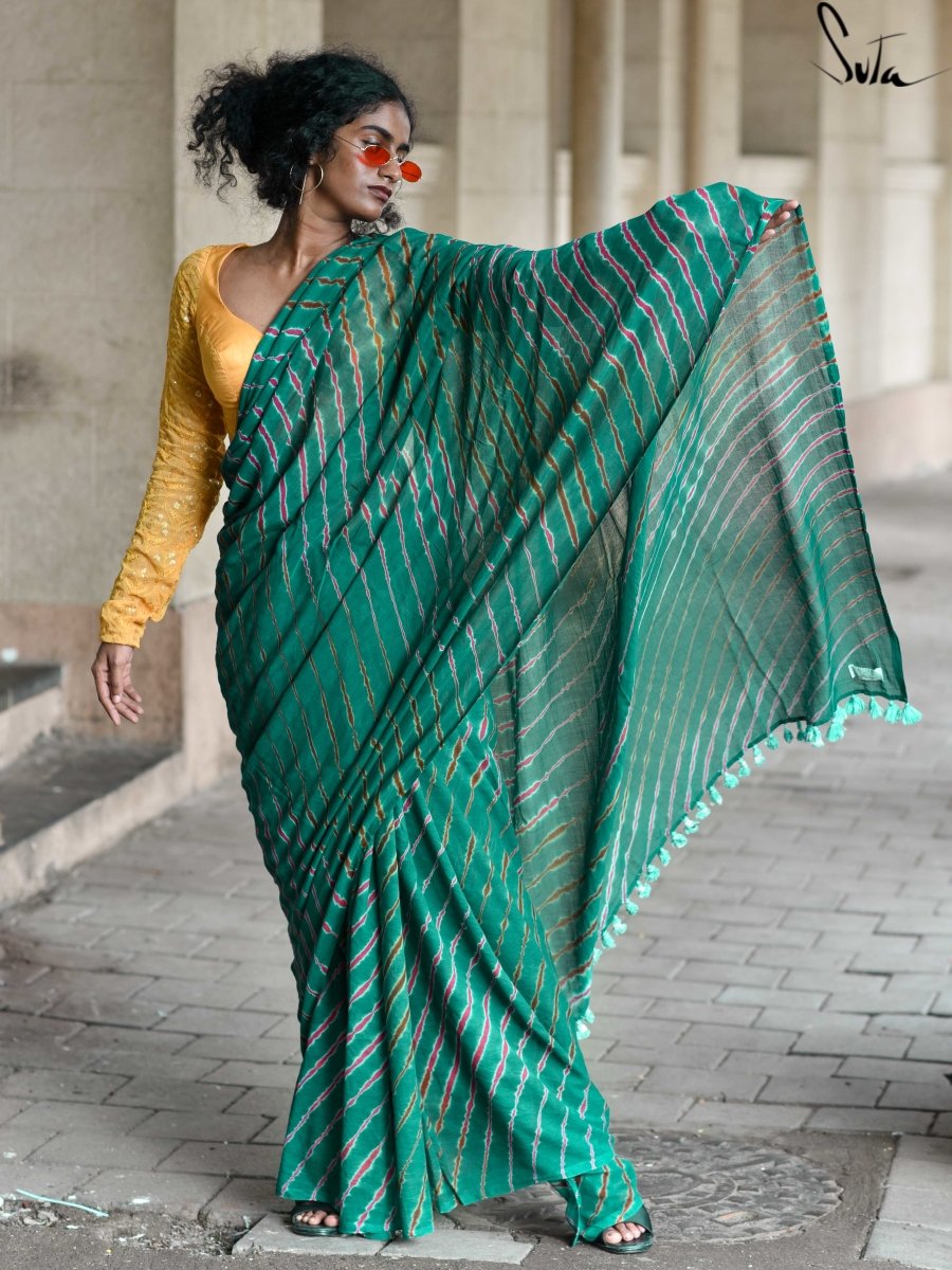 Dhaani Chunahri Pehen (Saree) - suta