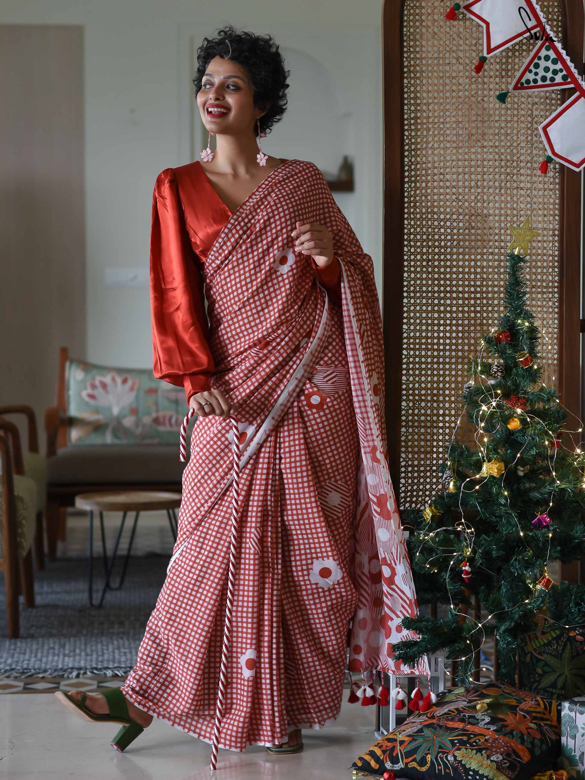 Holly Berry Blossoms