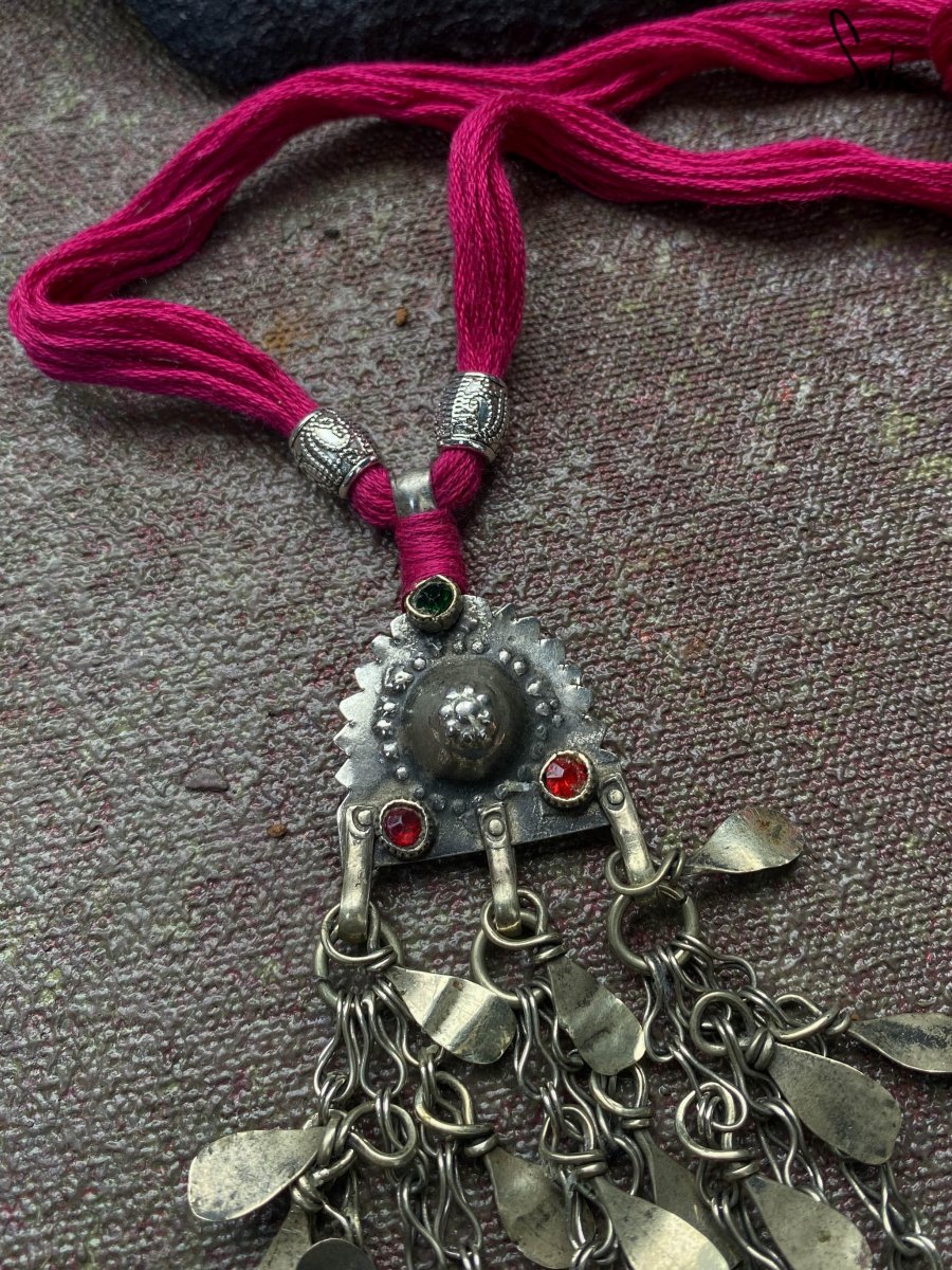 Raisah (Neckpiece) - suta